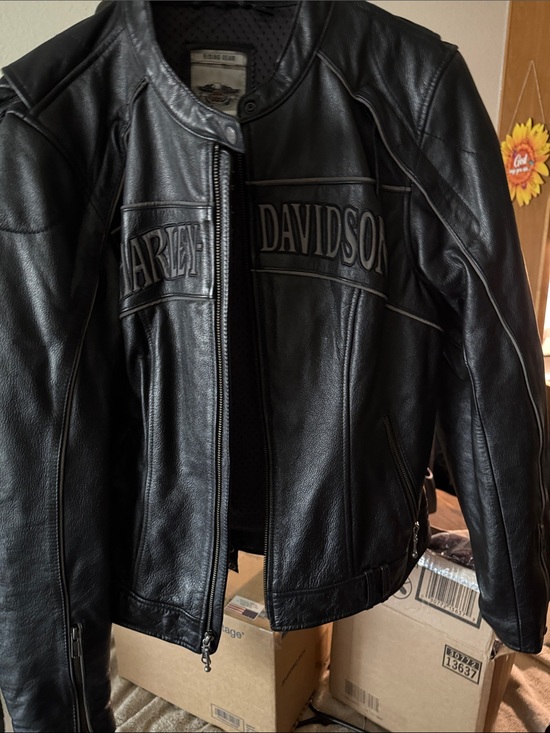 Harley-Davidson Jackets & Blazers - Harley-Davidson Black Leather Moto Jacket with Embossed Chest Panels